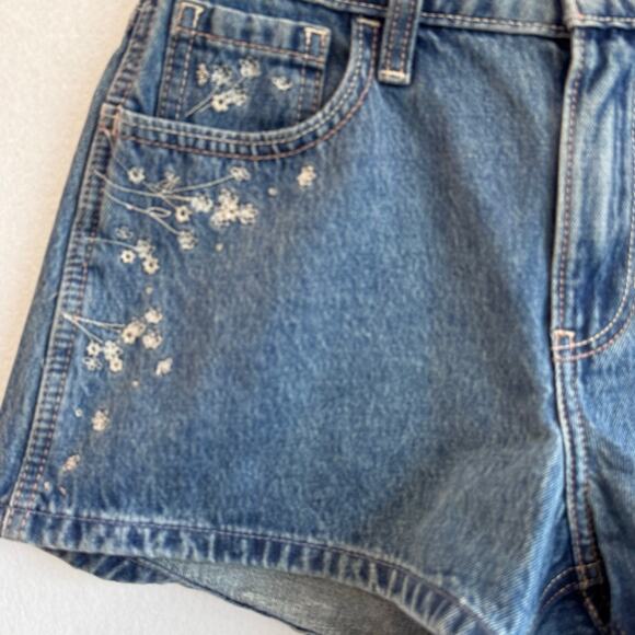 Hollister High Rise A-Line Denim Shorts Blue Embroidered Floral W24 00 - Picture 4 of 7